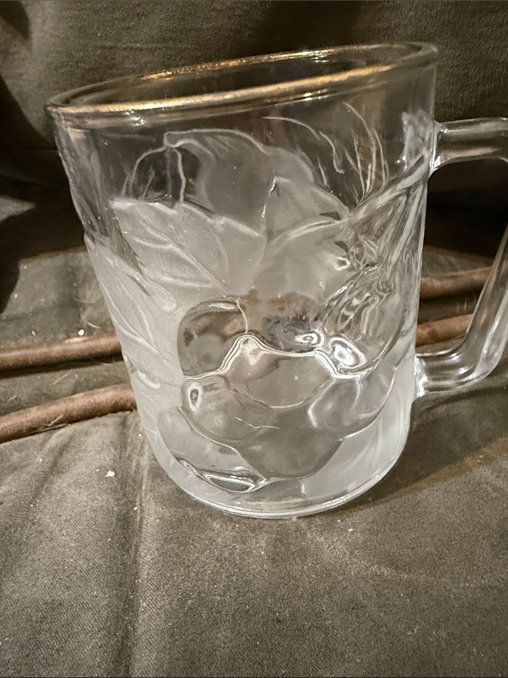 Elements Winter Garden gold trimmed Clear Glass Floral-Embossed Mug